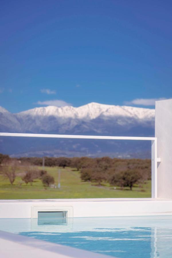Estrellas De Gredos อาเรนัส เด ซานเปโดร ภายนอก รูปภาพ