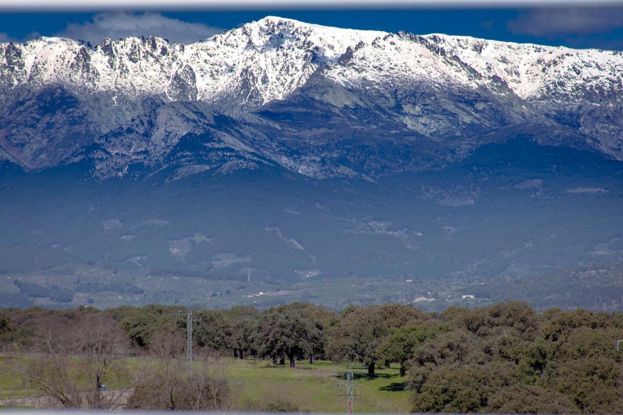 Estrellas De Gredos อาเรนัส เด ซานเปโดร ภายนอก รูปภาพ